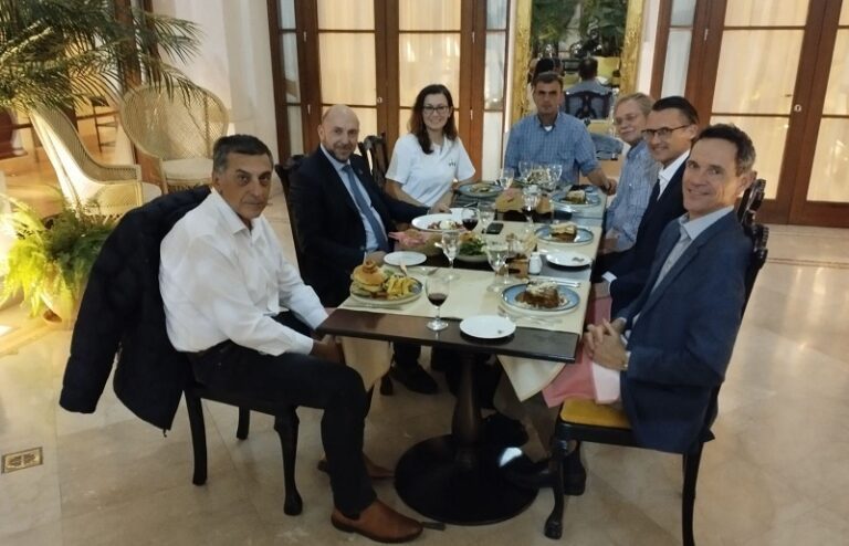 ΣΥΝΕΡΓΑΣΙΑ Δ. ΚΟΥΡΕΤΑ ΚΑΙ ΤΗΣ ΟΜΑΔΑΣ ΠΟΥ ΕΚΠΟΝΕΙ ΤΟ ΣΧΕΔΙΟ ΑΝΑΣΥΚΡΟΤΗΣΗΣ ΤΗΣ ΘΕΣΣΑΛΙΑΣ