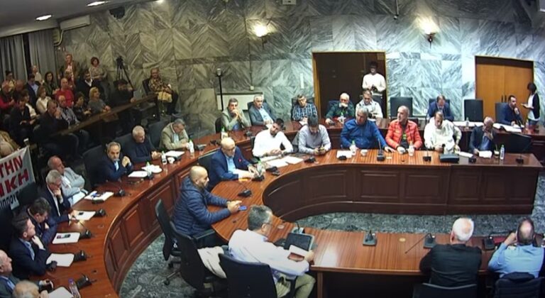 ΕΚΛ: ΓΙΑ ΤΙΣ ΑΠΟΦΑΣΕΙΣ ΤΟΥ Δ.Σ. ΤΟΥ ΔΗΜΟΥ ΛΑΡΙΣΑΙΩΝ ΠΕΡΙ ΠΛΗΜΜΥΡΟΠΑΘΩΝ