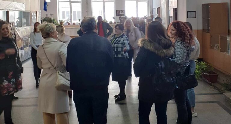 ΣΥΜΜΕΤΟΧΗ ΕΚΠΑΙΔΕΥΤΙΚΟΥ ΤΟΥ 1ου ΠΕΙΡΑΜΑΤΙΚΟΥ ΛΥΚΕΙΟΥ ΛΑΡΙΣΑΣ ΣΕ ΠΡΟΓΡΑΜΜΑ ERASMUS +