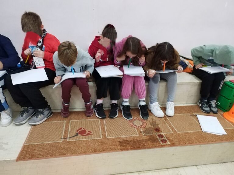 ΔΡΑΣΗ ΣΤΟ 3ο Δ.Σ. ΑΜΠΕΛΩΝΑ ΓΙΑ ΤΗΝ ΠΑΓΚΟΣΜΙΑ ΗΜΕΡΑ ΑμεΑ