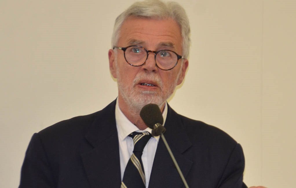 ΕΚΔΗΛΩΣΗ ΤΟΥ Γ. ΔΗΜΗΤΡΑΚΟΠΟΥΛΟΥ ΣΤΗ ΛΑΡΙΣΑ ΓΙΑ ΤΟΝ ΠΕΡΙΦΕΡΕΙΑΚΟ ΤΥΠΟ