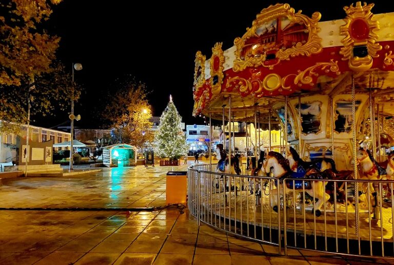 ΧΡΙΣΤΟΥΓΕΝΝΙΑΤΙΚΗ ΑΤΜΟΣΦΑΙΡΑ ΣΤΟ ΔΗΜΟ ΕΛΑΣΣΟΝΑΣ – ΔΕΙΤΕ ΤΟ ΑΝΑΛΥΤΙΚΟ ΠΡΟΓΡΑΜΜΑ ΤΩΝ ΕΚΔΗΛΩΣΕΩΝ