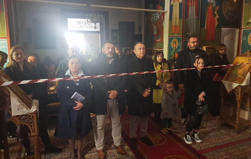 ΜΕ ΤΟΥΣ ΚΑΛΛΑΡΥΤΙΝΟΥΣ, ΣΤΟΝ ΒΡΥΟΤΟΠΟ, Ο ΧΡΗΣΤΟΣ ΚΕΛΛΑΣ