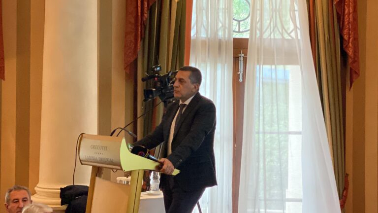 ΔΕΙΤΕ ΤΟ ΠΡΟΓΡΑΜΜΑ ΑΓΡΟΤΙΚΗΣ ΑΝΑΠΤΥΞΗΣ ΤΗΣ ΘΕΣΣΑΛΙΑΣ ΠΟΥ ΠΑΡΟΥΣΙΑΣΕ Ο Δ. ΚΟΥΡΕΤΑΣ (ΦΩΤΟ – ΒΙΝΤΕΟ)