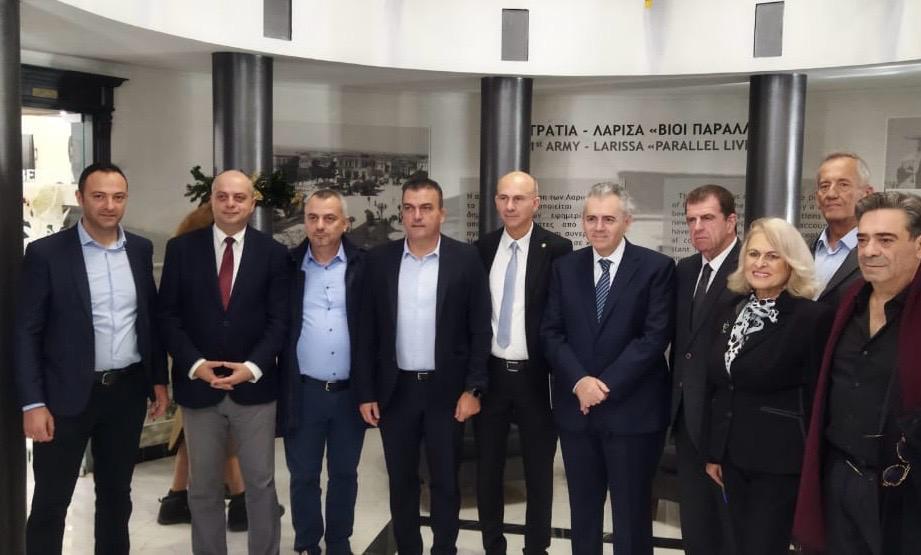 ΠΑΡΑΓΕΤΕ ΣΗΜΑΝΤΙΚΟ ΕΡΓΟ ΣΤΟΝ ΤΟΠΙΚΟ ΠΟΛΙΤΙΣΜΟ ΠΟΥ ΤΟ ΜΕΤΑΛΑΜΠΑΔΕΥΕΤΕ ΑΠΟ ΓΕΝΙΑ ΣΕ ΓΕΝΙΑ