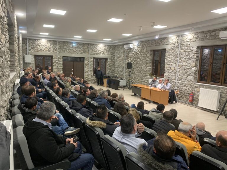 Ο ΘΑΝΑΣΗΣ ΜΠΙΖΙΟΣ ΝΕΟΣ ΕΠΙΚΕΦΑΛΗΣ ΤΗΣ ΠΑΡΑΤΑΞΗΣ «ΑΛΛΑΖΟΥΜΕ» ΣΤΟ ΔΗΜΟ ΕΛΑΣΣΟΝΑΣ