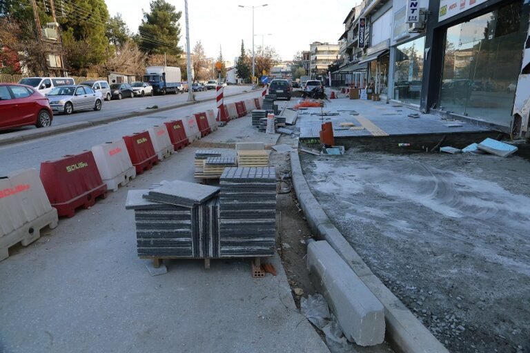 ΣΥΝΕΧΙΖΟΝΤΑΙ ΤΑ ΕΡΓΑ ΓΙΑ ΤΟΝ ΕΣΩΤΕΡΙΚΟ ΔΑΚΤΥΛΙΟ ΛΑΡΙΣΑΣ – ΣΕ ΙΣΧΥ ΠΡΟΣΩΡΙΝΕΣ ΚΥΚΛΟΦΟΡΙΑΚΕΣ ΡΥΘΜΙΣΕΙΣ