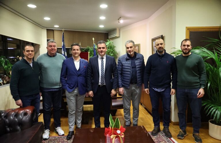 ΣΥΝΑΝΤΗΣΗ ΤΟΥ ΕΜΠΟΡΙΚΟΥ ΣΥΛΛΟΓΟΥ ΛΑΡΙΣΑΣ ΜΕ ΤΟΝ ΝΕΟ ΔΗΜΑΡΧΟ Κ. ΑΘΑΝΑΣΙΟ ΜΑΜΑΚΟ