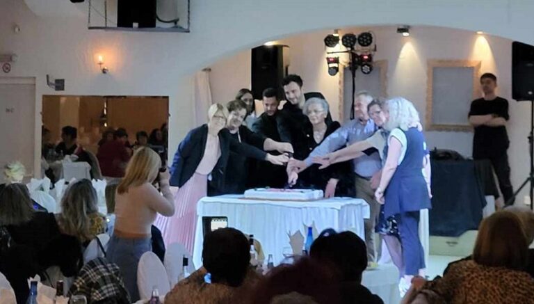 ΔΕΣΜΕΥΣΕΙΣ ΣΤ. ΤΣΙΚΡΙΤΣΗ ΓΙΑ ΤΗ Δ.Ε. ΑΜΠΕΛΩΝΑ ΣΤΗΝ ΠΙΤΑ ΤΟΥ ΣΥΛΛΟΓΟΥ ΓΥΜΑΙΚΩΝ ΑΜΠΕΛΩΝΑ