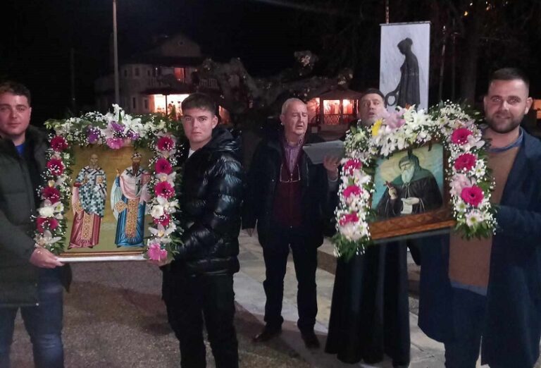 ΞΕΚΙΝΗΣΑΝ ΟΙ ΕΚΔΗΛΩΣΕΙΣ ΓΙΑ ΤΟΝ ΑΓΙΟ ΑΘΑΝΑΣΙΟ ΣΤΑ ΔΕΝΔΡΑ ΤΥΡΝΑΒΟΥ