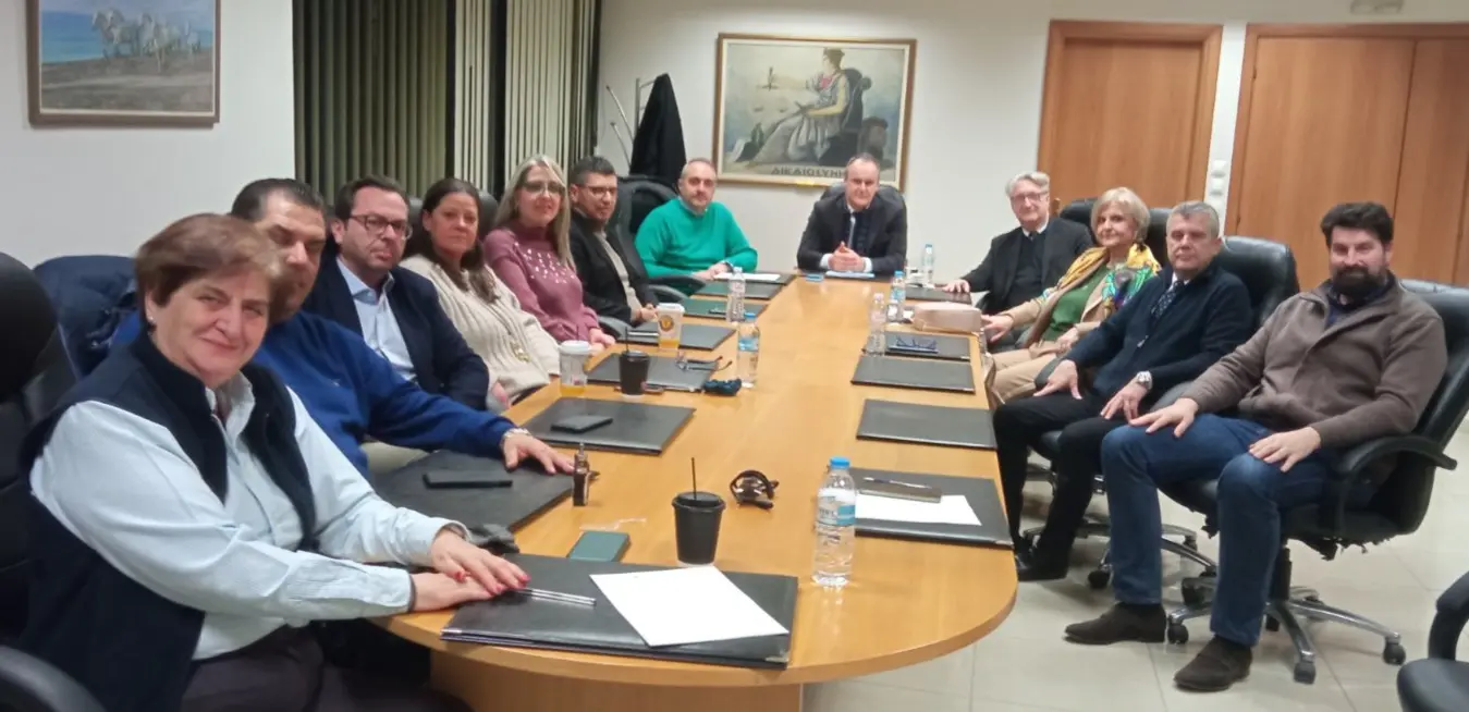 ΕΠΙΣΚΕΨΗ ΤΟΥ ΑΝΤΙΠΡΟΕΔΡΟΥ ΤΟΥ ΣτΕ κ. ΜΙΧΑΗΛ ΠΙΚΡΑΜΕΝΟΥ ΣΤΟΝ ΔΙΚΗΓΟΡΙΚΟ ΣΥΛΛΟΓΟ ΛΑΡΙΣΑΣ