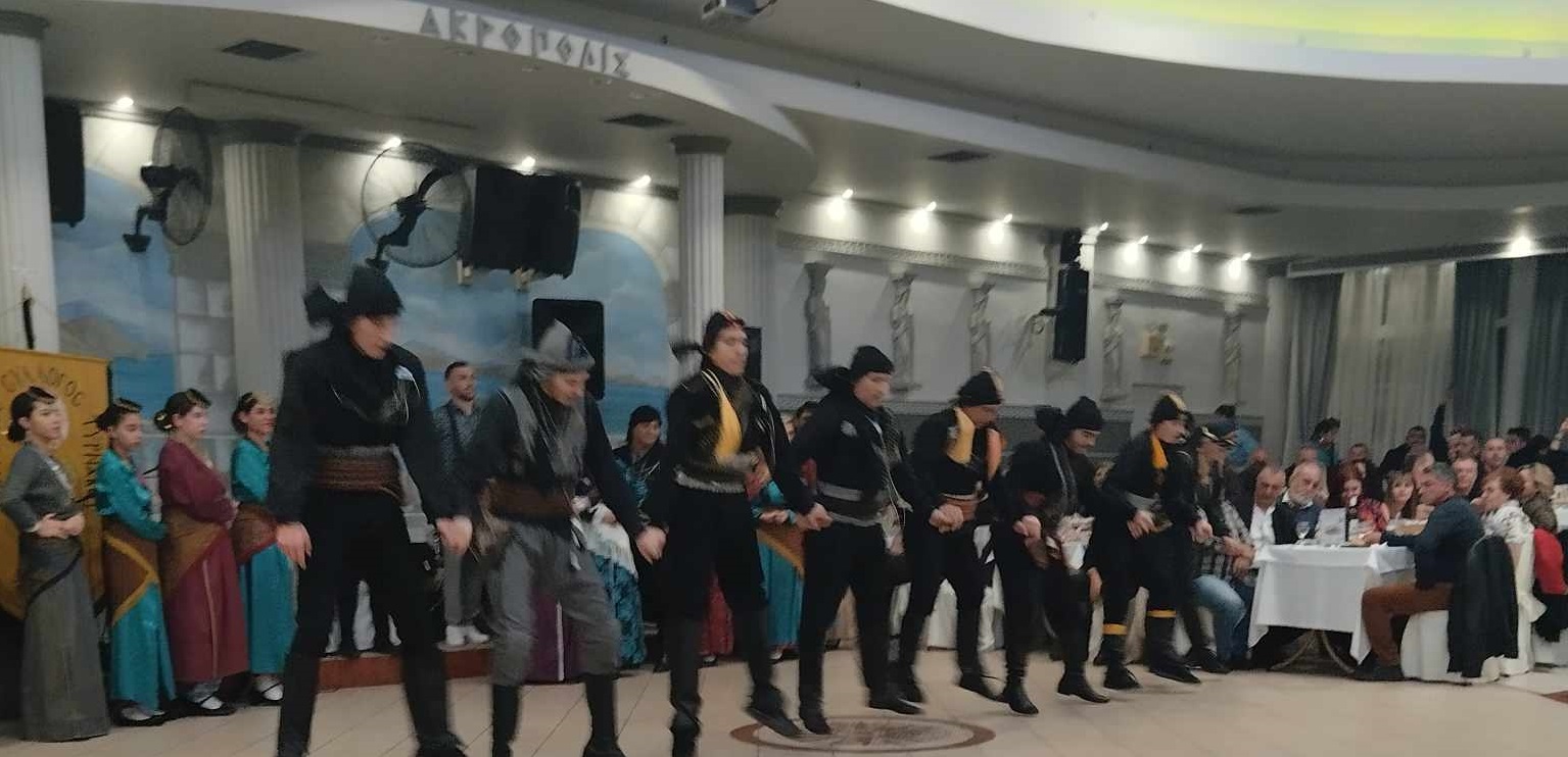 ΠΕΤΥΧΗΜΕΝΟΣ Ο ΧΟΡΟΣ ΤΟΥ ΠΟΝΤΙΑΚΟΥ ΣΥΛΛΟΓΟΥ ΤΥΡΝΑΒΟΥ – ΒΟΤΑΝΟΧΩΡΙΟΥ
