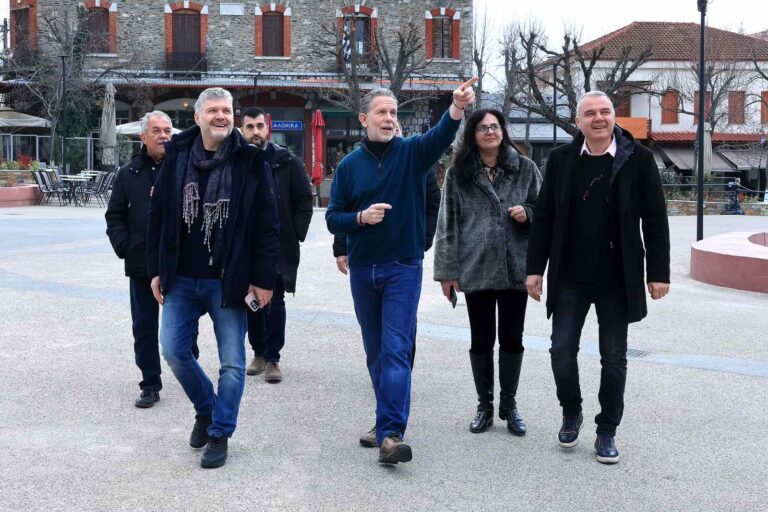 ΤΟ ΔΗΜΟ ΑΓΙΑΣ ΕΠΙΣΚΕΦΘΗΚΕ Ο ΠΑΥΛΟΣ ΓΕΡΟΥΛΑΝΟΣ
