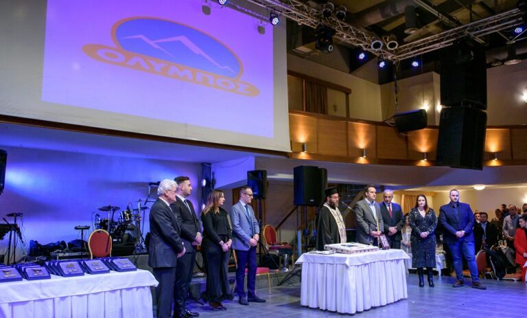 ΕΛΛΗΝΙΚΑ ΓΑΛΑΚΤΟΚΟΜΕΙΑ: ΑΥΞΗΣΕΙΣ ΜΙΣΘΩΝ ΚΑΙ ΜΠΟΝΟΥΣ ΓΙΑ ΤΟΥΣ ΕΡΓΑΖΟΜΕΝΟΥΣ