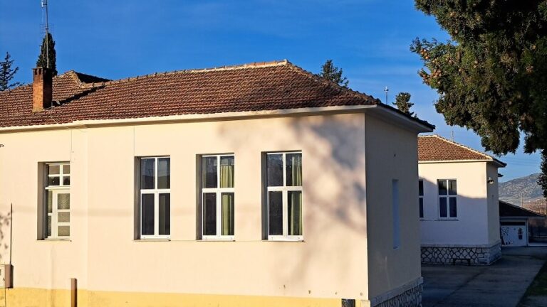 ΝΕΑ ΚΟΥΦΩΜΑΤΑ ΑΛΟΥΜΙΝΙΟΥ ΤΟΠΟΘΕΤΗΘΗΚΑΝ ΣΤΟ ΔΗΜΟΤΙΚΟ ΣΧΟΛΕΙΟ ΤΣΑΡΙΤΣΑΝΗΣ