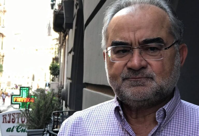 Λ. ΑΠΟΣΤΟΛΙΔΗΣ: ΕΤΡΕΞΑΝ ΝΑ ΟΛΟΚΛΗΡΩΣΟΥΝ ΤΗΝ ΕΞΕΤΑΣΤΙΚΗ ΦΟΒΟΥΜΕΝΟΙ ΜΗΠΩΣ ΚΑΙ ΕΛΘΕΙ ΣΤΗ ΒΟΥΛΗ Η ΔΙΚΟΓΡΑΦΙΑ ΓΙΑ ΤΟ ΕΓΚΛΗΜΑ ΤΩΝ ΤΕΜΠΩΝ