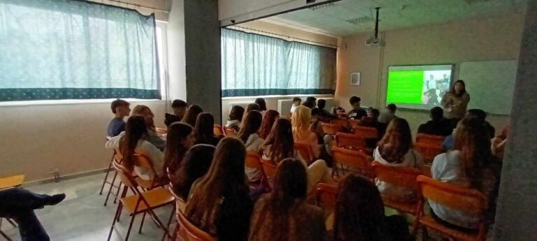 ΤΟ «ΧΑΜΟΓΕΛΟ ΤΟΥ ΠΑΙΔΙΟΥ» ΣΤΟ 12ο ΓΕΛ ΛΑΡΙΣΑΣ