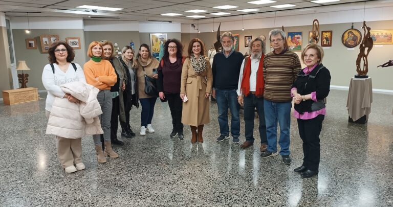 ΕΚΠΑΙΔΕΥΤΙΚΗ ΕΠΙΣΚΕΨΗ 1ου ΣΔΕ ΛΑΡΙΣΑΣ ΣΤΗΝ ΕΚΘΕΣΗ ΤΩΝ ΕΙΚΑΣΤΙΚΩΝ