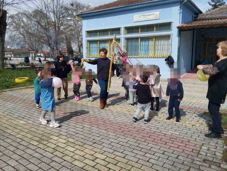 ΤΣΙΚΝΟΠΕΜΠΤΗ ΣΤΑ 1ο ΚΑΙ 4ο ΝΗΠΙΑΓΩΓΕΙΑ ΑΜΠΕΛΩΝΑ
