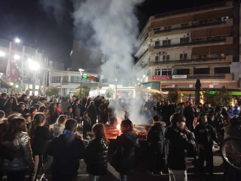 ΓΛΕΝΤΙ ΚΑΙ ΜΕ ΒΡΟΧΗ ΣΤΗΝ ΜΠΑΡΜΠΑΡΙΑ ΤΟΥ ΤΥΡΝΑΒΟΥ
