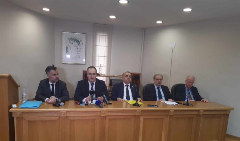 ΒΟΛΕΣ Δ. ΒΕΡΒΕΣΟΥ ΣΕ ΥΠΟΥΡΓΕΙΟ ΔΙΚΑΙΟΣΥΝΗΣ ΚΑΙ ΕΙΣΑΓΓΕΛΙΑ ΑΡΕΙΟΥ ΠΑΓΟΥ ΓΙΑ ΤΑ ΤΕΜΠΗ