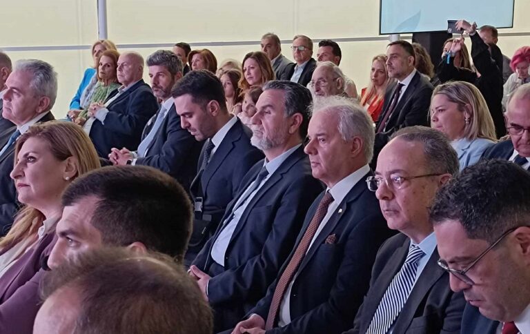 ΣΤΗΝ ΠΑΡΟΥΣΙΑΣΗ ΤΗΣ ΚΑΘΕΤΟΠΟΙΗΜΕΝΗΣ ΜΟΝΑΔΑΣ ΦΑΡΜΑΚΕΥΤΙΚΗΣ ΚΑΝΝΑΒΗΣ CURITY PHARMA Ο Γ. ΜΑΝΩΛΗΣ