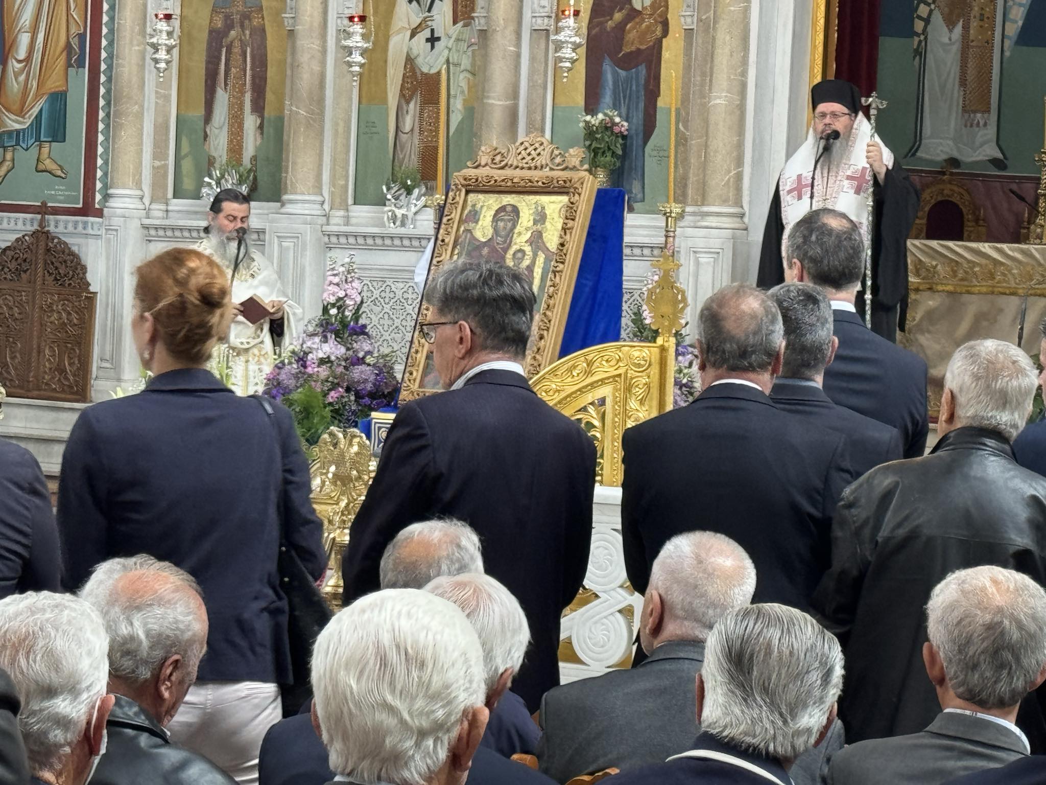 Η ΛΑΡΙΣΑ ΑΠΟΧΑΙΡΕΤΗΣΕ ΤΟΝ ΙΩΑΝΝΗ ΚΑΡΑΜΠΑΤΣΑ