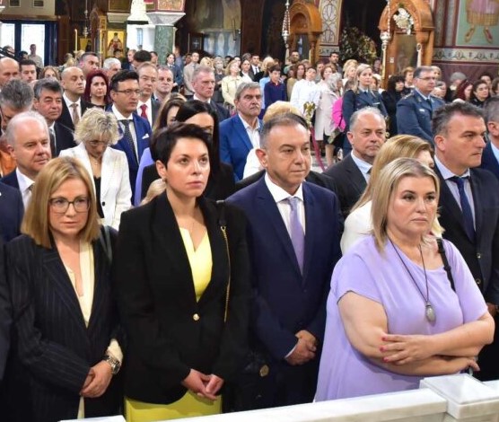 ΧΡ. ΚΕΛΛΑΣ: Ο ΑΓΙΟΣ ΑΧΙΛΛΙΟΣ ΝΑ ΠΡΟΣΤΑΤΕΥΕΙ ΤΗ ΛΑΡΙΣΑ ΚΑΙ ΤΟΥΣ ΠΟΛΙΤΕΣ ΤΗΣ