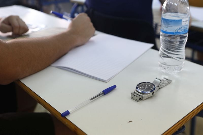 Πανελλαδικές 2024: Ξεκινούν σήμερα με Νεοελληνική Γλώσσα και Λογοτεχνία για τους υποψήφιους των ΓΕΛ – Δείτε το πρόγραμμα