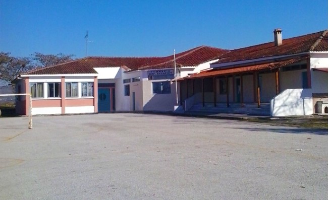 ΤΟ ΓΥΜΝΑΣΙΟ Μ. ΕΥΥΔΡΙΟΥ ΤΙΜΑ ΤΟΝ ΓΙΩΡΓΟ ΚΑΡΑΓΙΑΝΝΗ