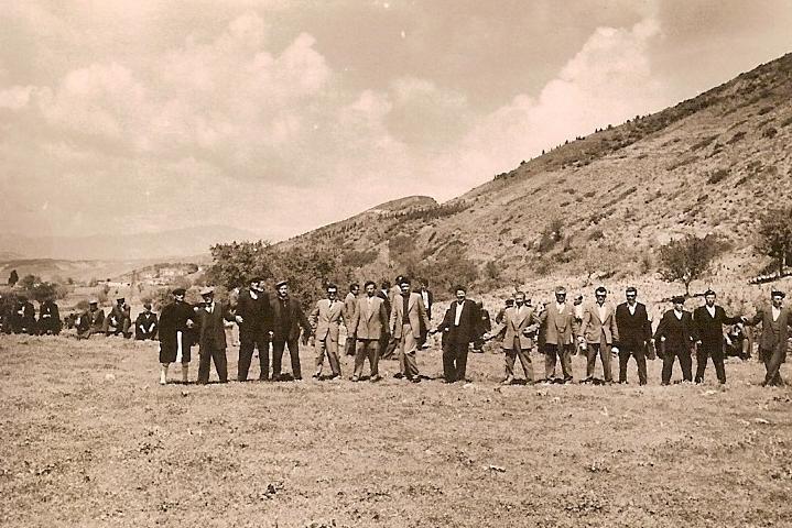 ΑΝΑΒΙΩΝΕΙ ΠΑΣΧΑΛΙΝΟ ΕΘΙΜΟ ΑΥΡΙΟ ΣΤΗΝ ΤΣΑΡΙΤΣΑΝΗ
