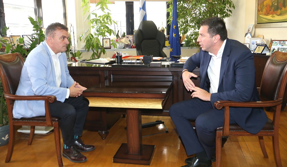 Καινοτομία και μεταρρυθμίσεις επί τάπητος στη συνάντηση του γ.γ. Δημόσιας διοίκησης με τον Δήμαρχο Λαρισαίων