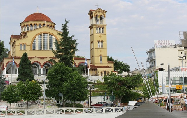 Τουρκικό βιβλίο εμφανίζει τον Αγιο Αχίλλιο της Λάρισας ως τζαμί που μετατράπηκε σε εκκλησία