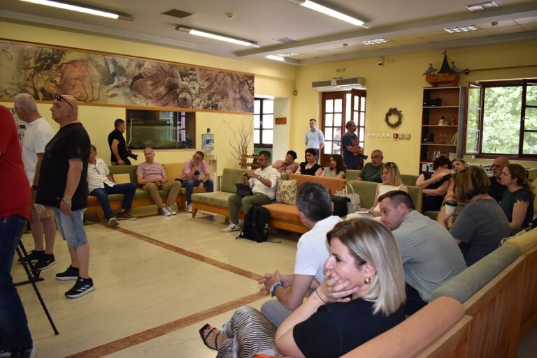 Το Εργατικό Κέντρο Λάρισας για την επιστροφή του ΚΕΘΕΑ «Εξοδος» στις υποδομές του