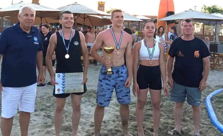 3 μετάλλια για δύο αθλητές του Αχιλλέα Τυρνάβου στο πρωτάθλημα πάλης στην άμμο