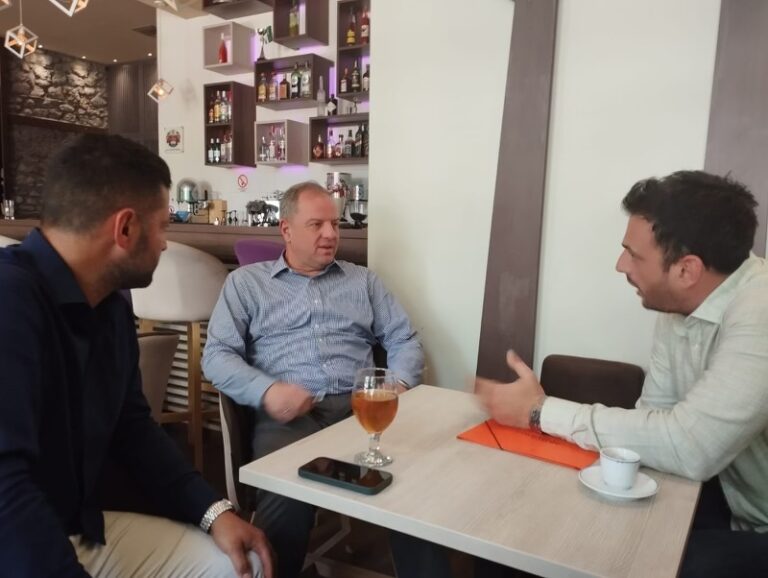 Πιέζει για αποζημιώσεις λόγω περονόσπορου και ακαρπίας ο δήμαρχος Τυρνάβου