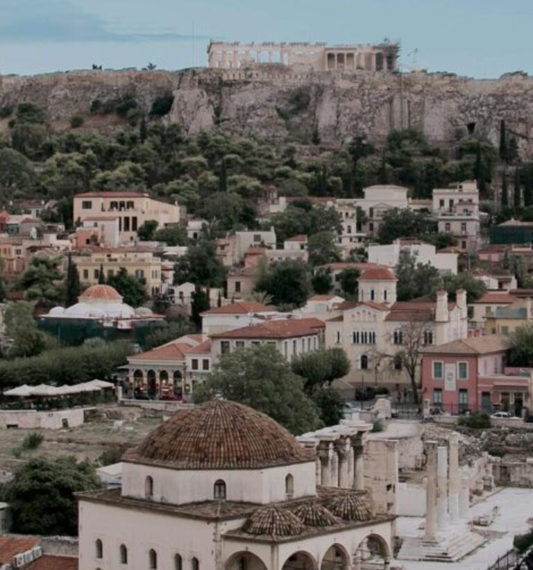 Η Αθήνα κερδίζει τη μάχη ενάντια στα ψηλά κτίρια