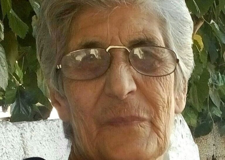 Αύριο Τετάρτη 24 Ιουλίου στον Τύρναβο η κηδεία της Βασιλικής Γεωργάκη – Εφυγε 3 μήνες μετά το θάνατο του γιού της