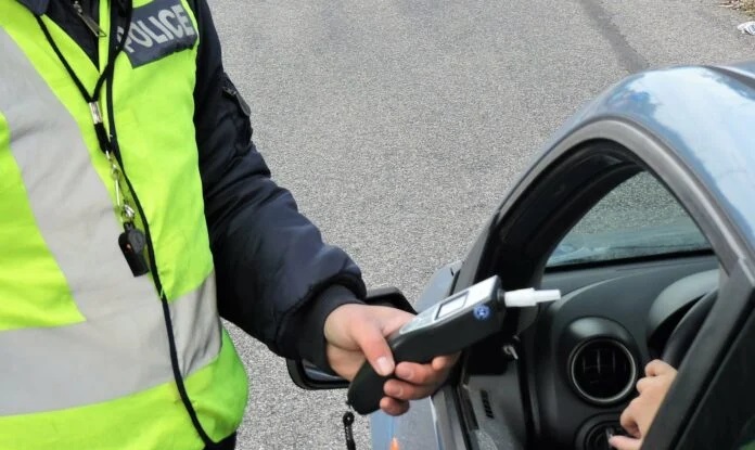 Ενας στους δύο ήταν παραβάτης…