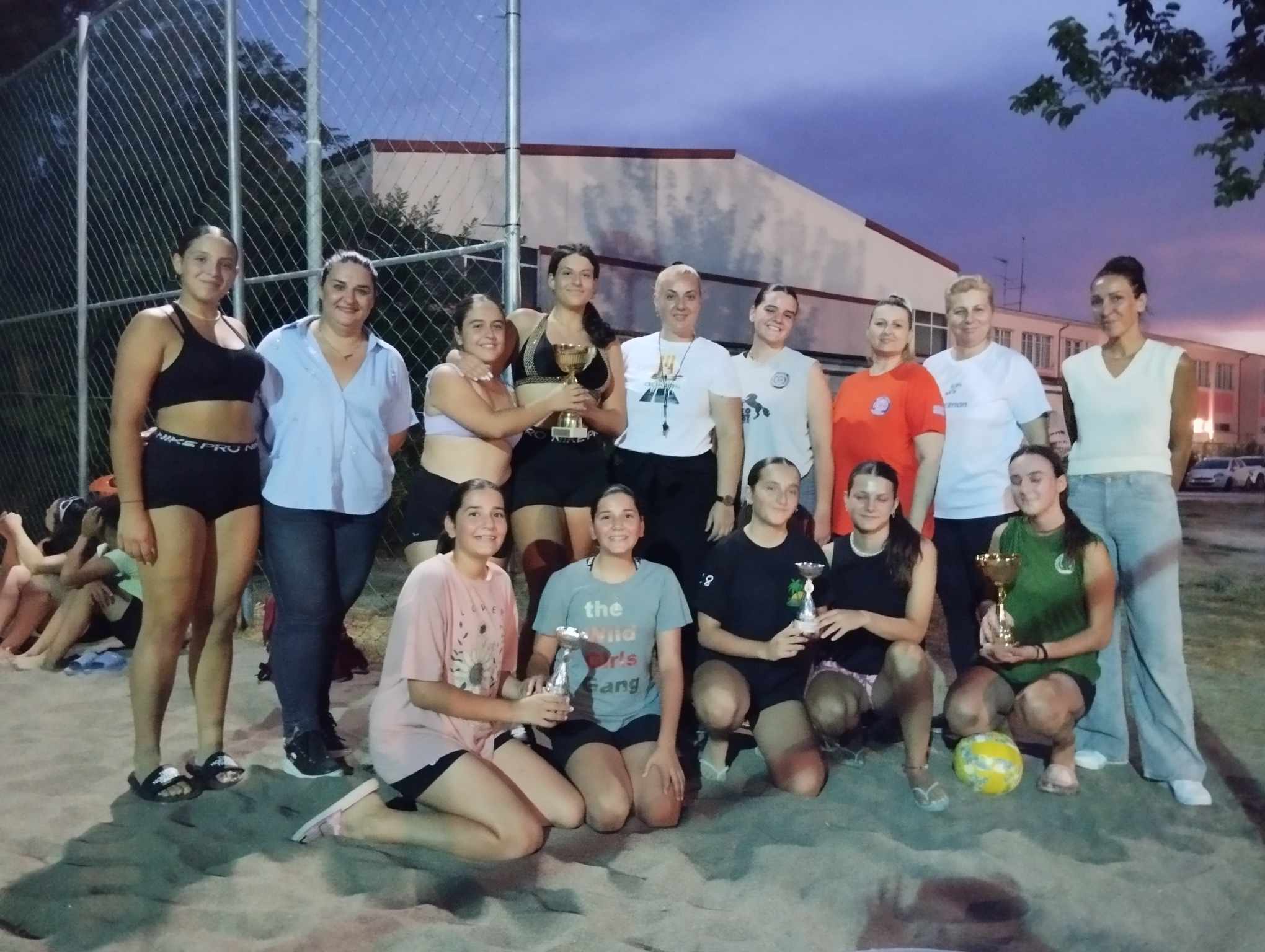 Τουρνουά beach volley πραγματοποιήθηκε χθες στο Πολυδύναμο Αθλητικό Κέντρο του Τυρνάβου