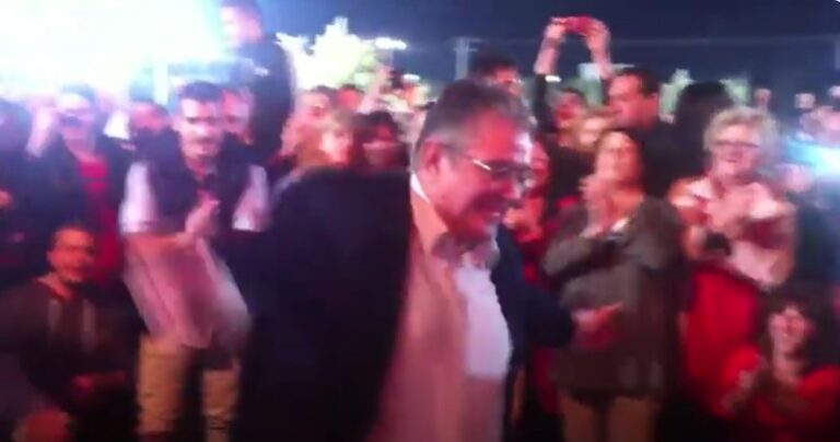 Το βαρύ ζεϊμπέκικο του Κουτσούμπα στη Θεσσαλονίκη (VIDEO)