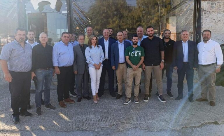 Επί τάπητος οι έλεγχοι και οι αποζημιώσεις για πανώλη και Daniel στη συνάντηση κτηνοτρόφων με την ηγεσία του ΥΠΑΑΤ