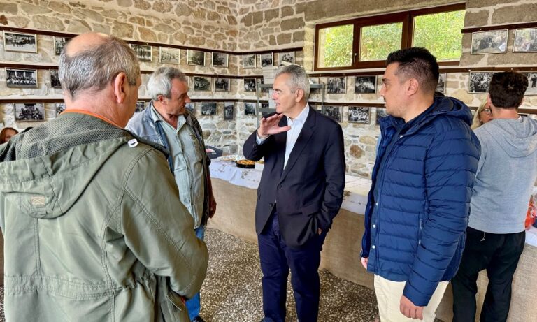 Μ. Χαρακόπουλος στο Σκλήθρο Αγιάς: Μηνύματα αισιοδοξίας από την επιτυχημένη γιορτή μανιταριού στο Σκλήθρο