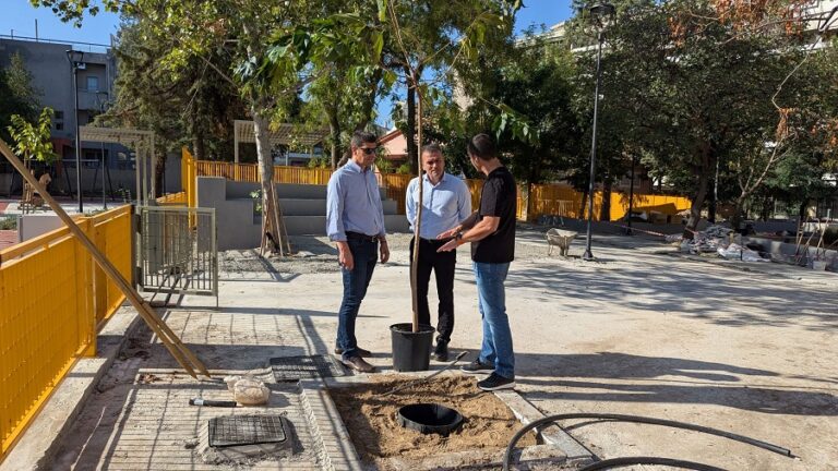 1.500 δένδρα φυτεύει ο Δήμος Λαρισαίων – Ανάσα» πρασίνου στη Λάρισα