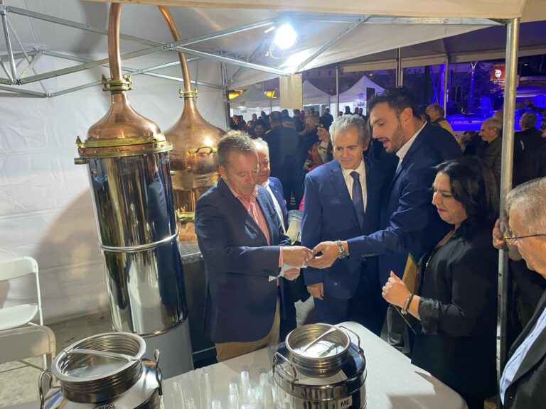 Β. Κόκκαλης: Να δοθεί ξανά το δικαίωμα χρήσης του όρου τσίπουρο στους αμβυκούχους