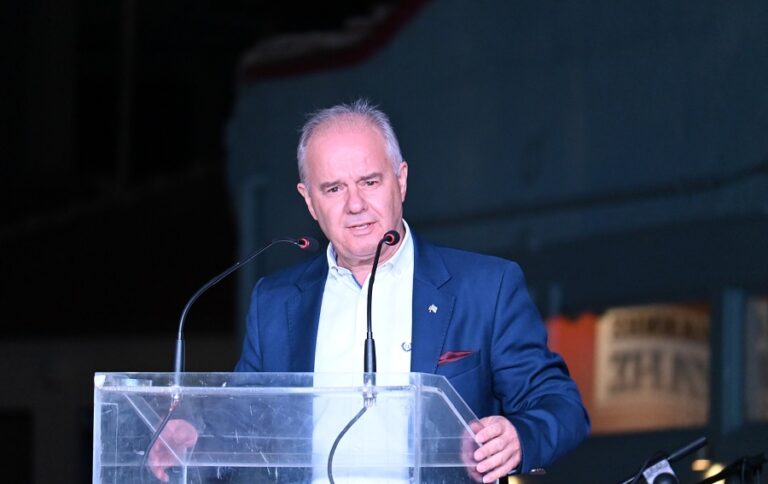 Το “ευχαριστώ” του Δημάρχου Τεμπών Γ. Μανώλη στους νοσηλευτές της πρώτης γραμμής