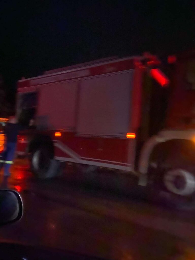Σφοδρή μετωπική σύγκρουση με ένα νεκρό και τραυματίες έξω από τον Τύρναβο