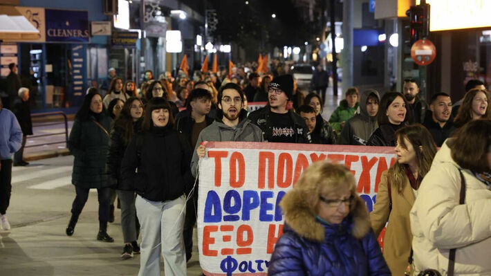 Μαζικός και αντιιμπεριαλιστικός ο εορτασμός του Πολυτεχνείου στη Λάρισα
