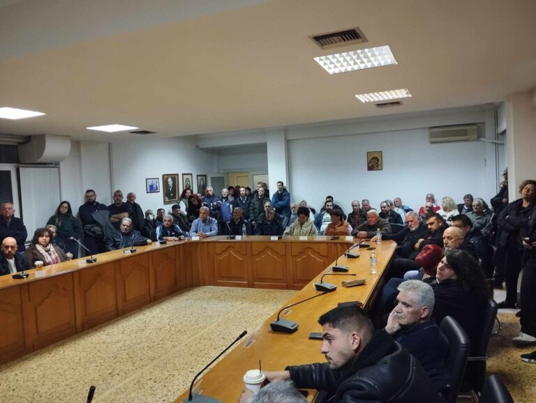 Αύριο Τρίτη η δυναμική κινητοποίηση των σεισμόπληκτων στη ΔΑΕΦΚ Λάρισας