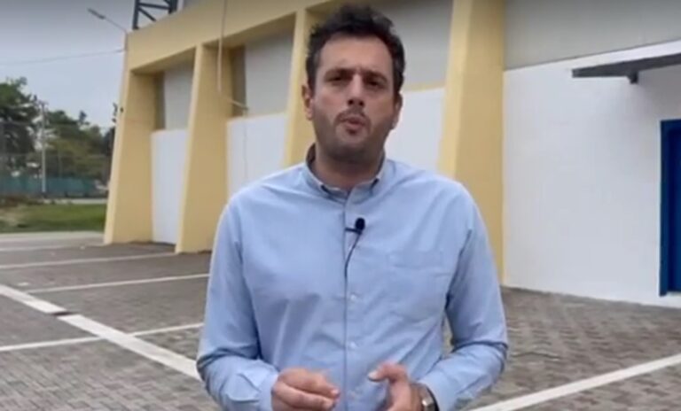 Συγχαρητήριο μήνυμα του δημάρχου Τυρνάβου Στέλιου Τσικριτσή